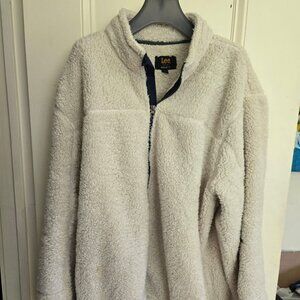 Lee winter sweater